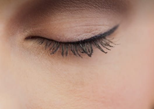 eyelinermicropigmentacion-lashes-extensionesdepestañas-microbrading-masajesrelajantes-polygel